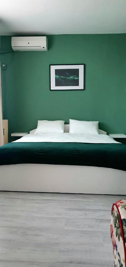 Come And Sleep Studio Old City Bukarest Eksteriør billede